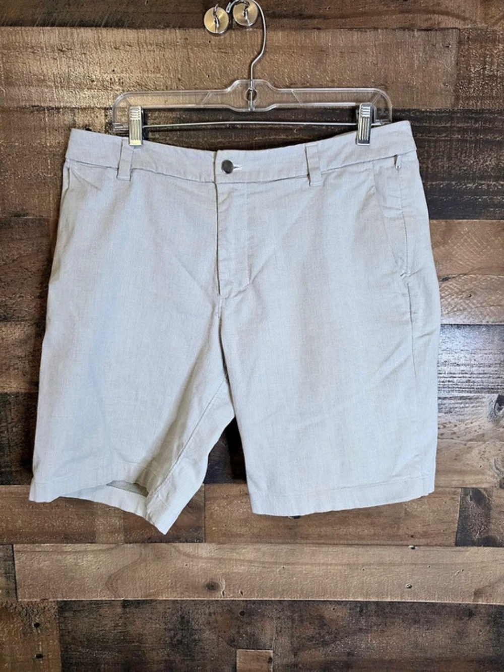 lululemon Commission Short Classic Men's Gray Flat Front Shorts Waist 33